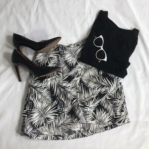 H & M Mini Skirt!! Cute!!!